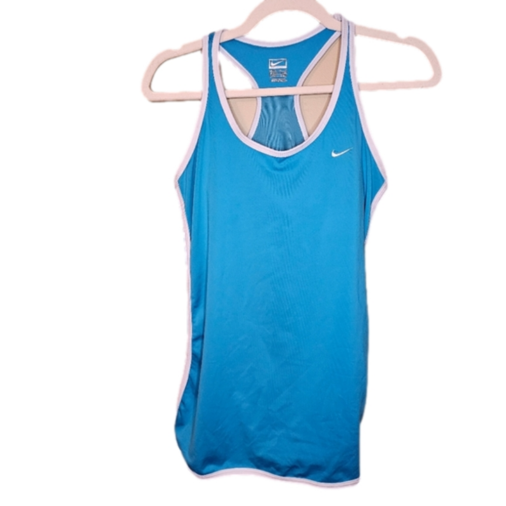Nike Retro Racerback tank top with built in sports bra Size Medium